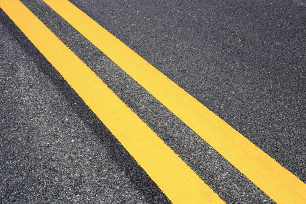 double solid yellow line