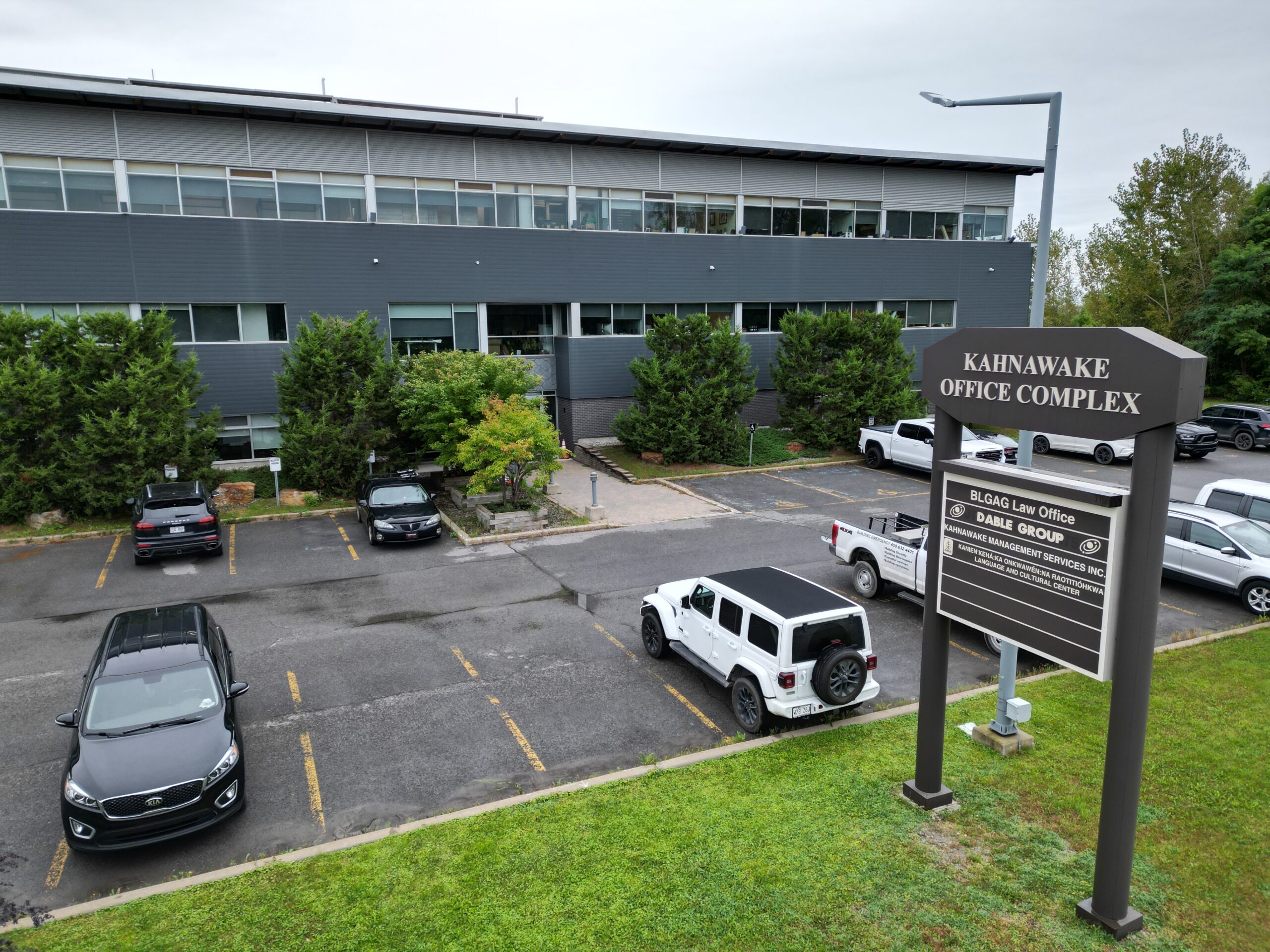 Kahnawà:ke Office Complex KOC